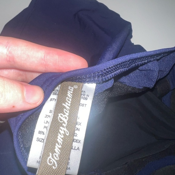 Navy Tommy Bahama Medium Tankini Set - Picture 5 of 10